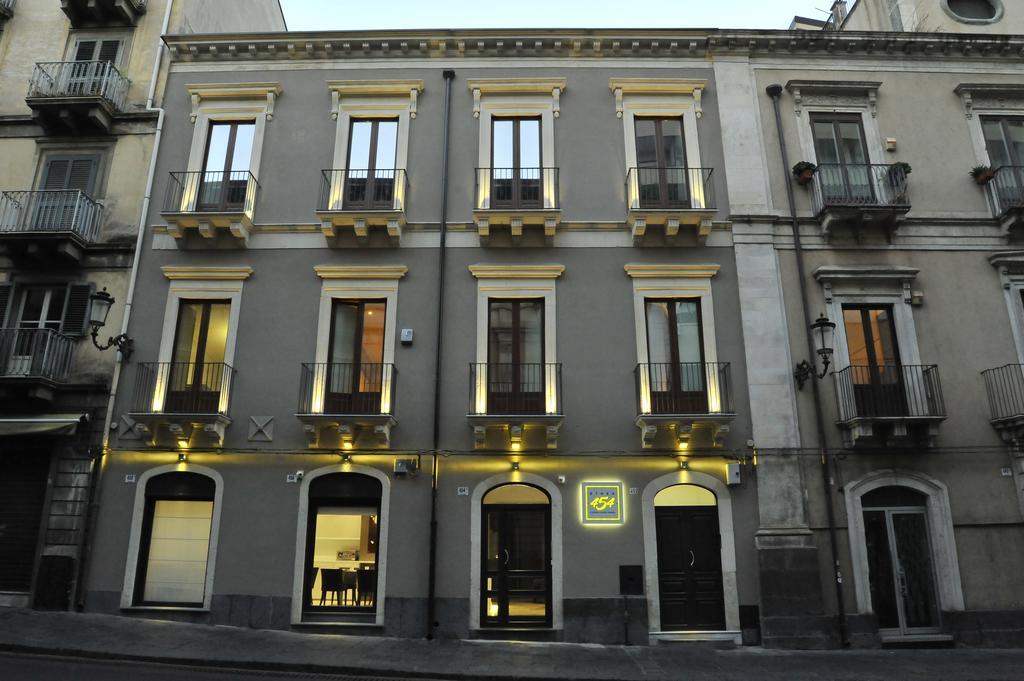 Etnea 454 Catania Luxury Rooms ภายนอก รูปภาพ