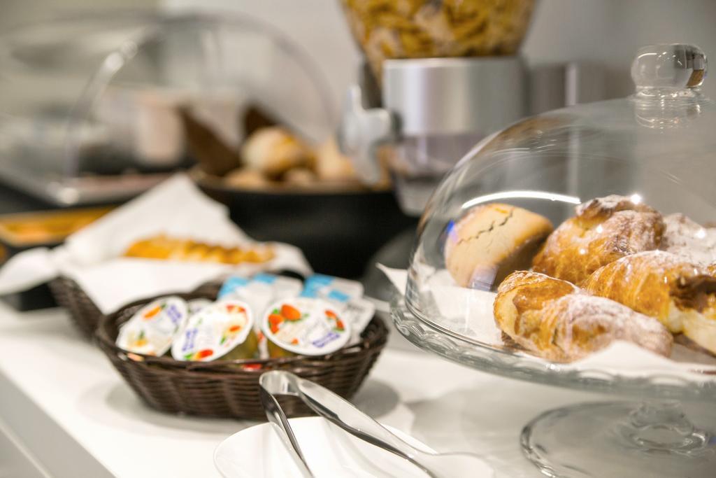 Etnea 454 Catania Luxury Rooms ภายนอก รูปภาพ